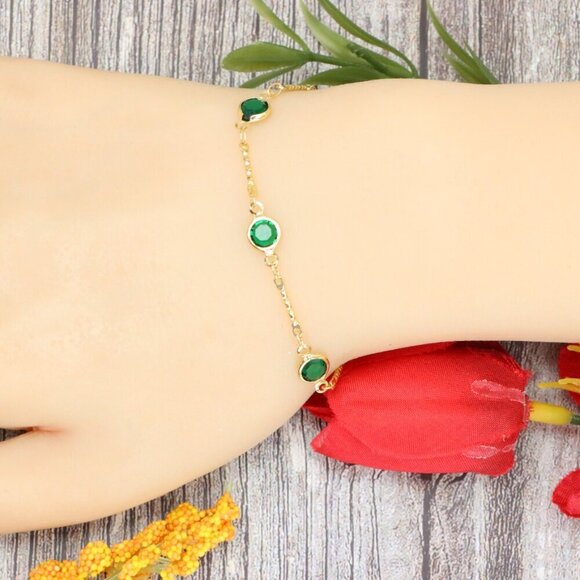 "Trendy Handmade Bracelet – A Stylish Gift for Women & Girls, MAR091533 - Picture 2 of 10